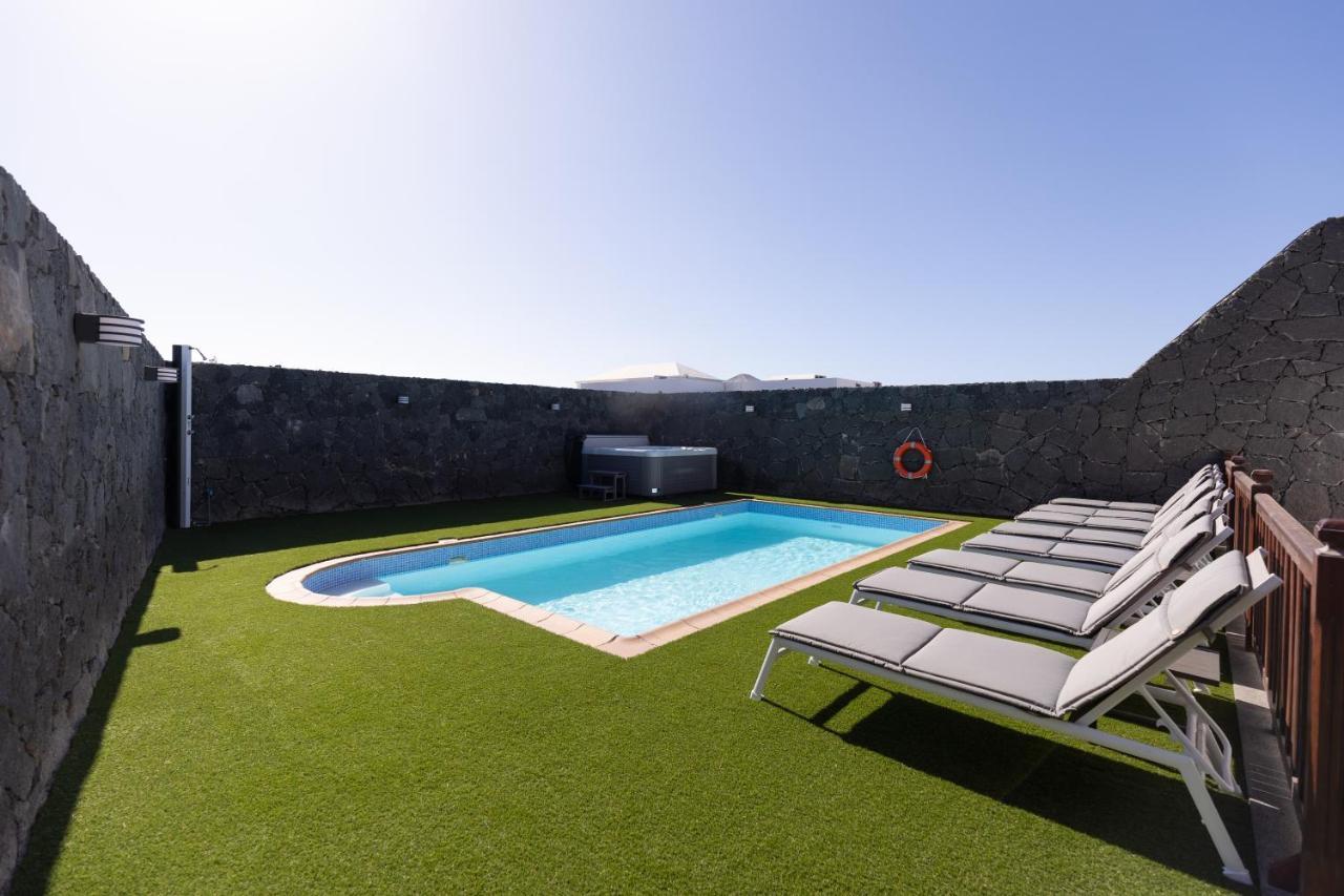 Villa Penguina Play Blanca Lanzarote Playa Blanca  Luaran gambar